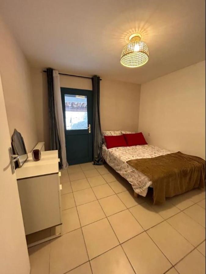 Charmant Appartement 2 Ch Nyons-Centre Ville Eksteriør billede