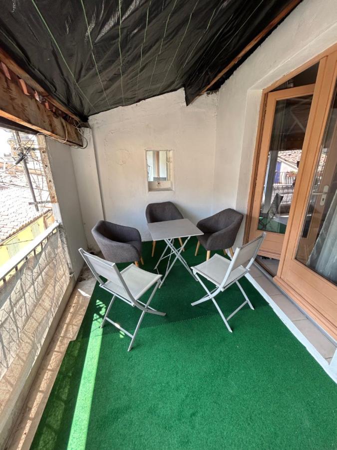 Charmant Appartement 2 Ch Nyons-Centre Ville Eksteriør billede